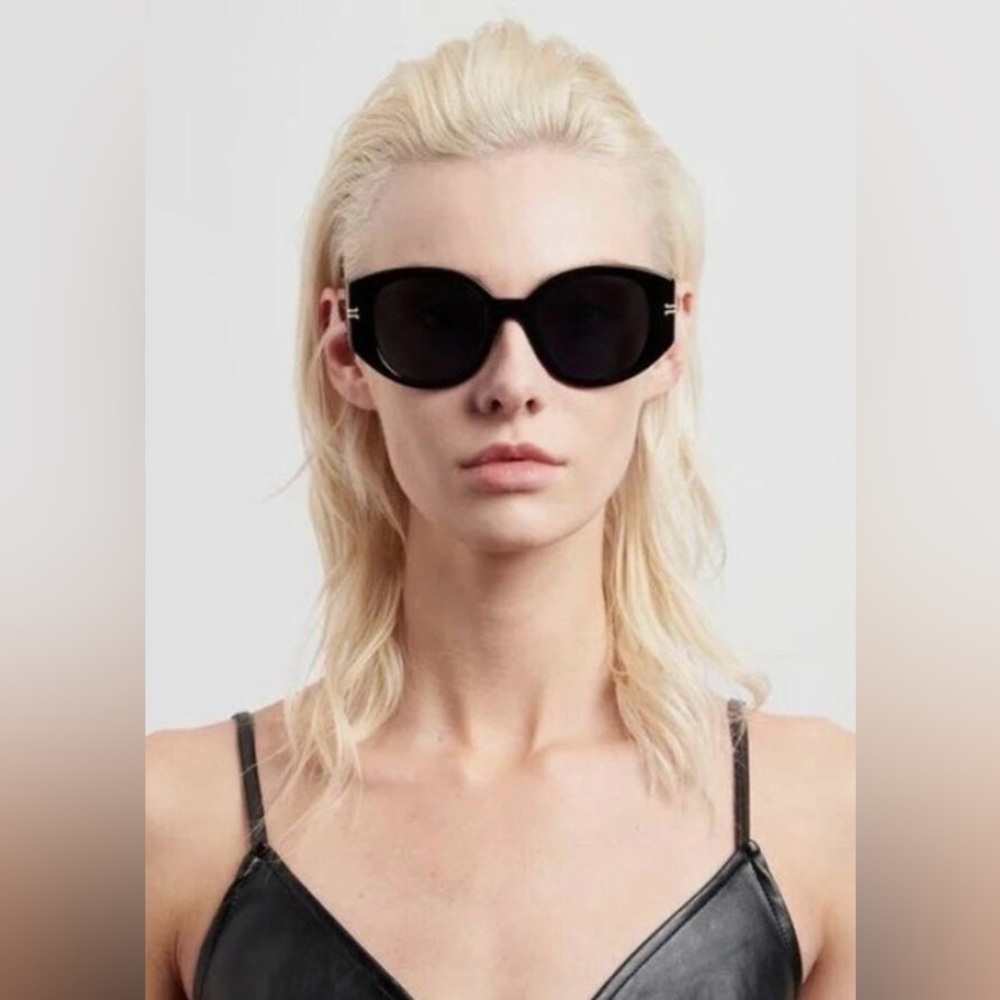 NEW Marc Jacobs Black Sunglasses